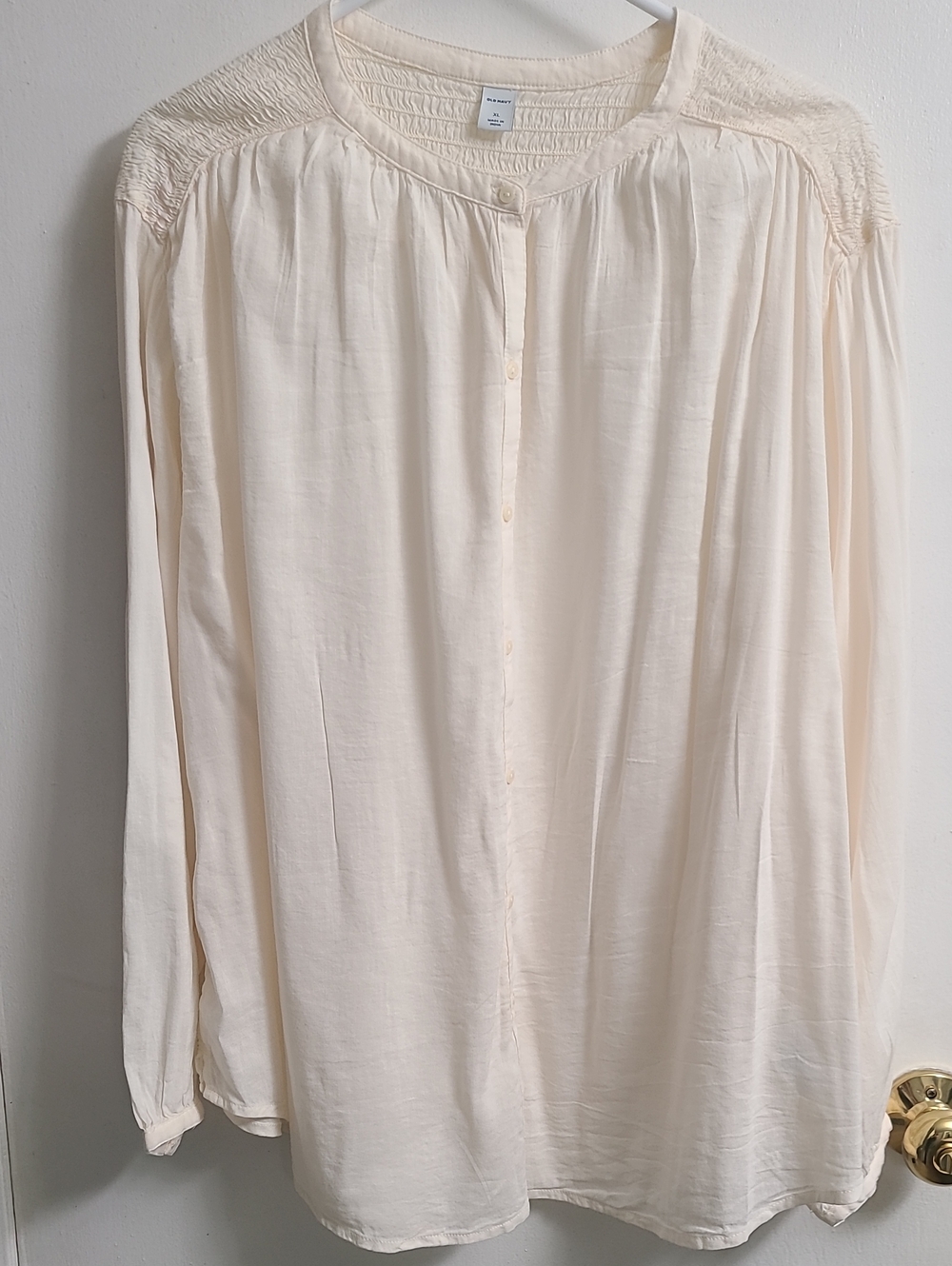 NWT Old Navy Women's Neutral Smocked Shoulder Peasant Relaxed Blouse Ivory Sz XL
